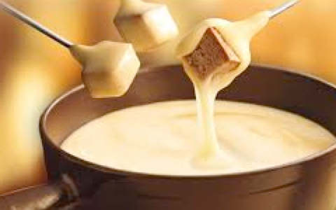 Amaretto-Mascarpone Fondue